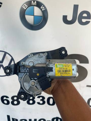 Склоочисник дверей задка 67636942165 BMW