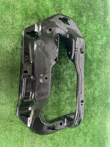 Кріплення кпп 6791859 BMW