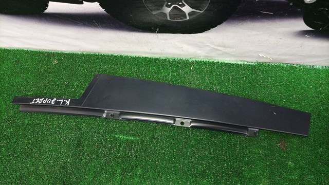 Накладка передніх дверей, правої, вертикальної 68102562AA CHRYSLER