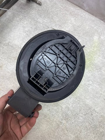 Горловина б/бака 68102575AE CHRYSLER