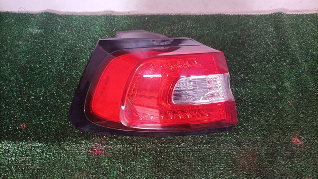 Задня ліва зовнішня фара 68102907AE CHRYSLER