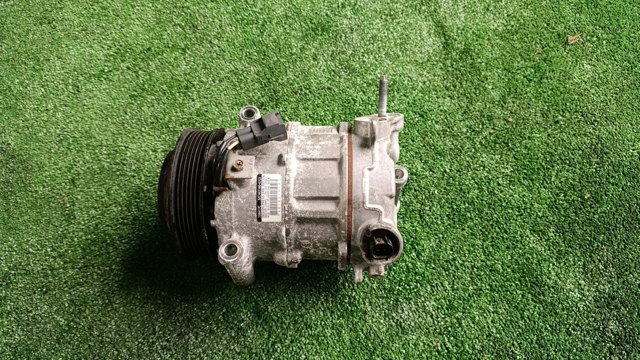Насос кондиціонера 68103197AC CHRYSLER