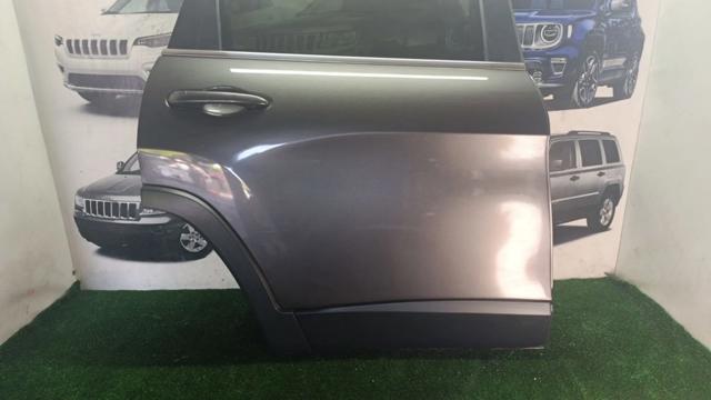 Двері задні, праві 68110160AA CHRYSLER