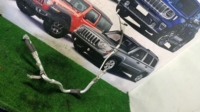 Шланг кондиціонера, від радіатора до випарника 68288354AA CHRYSLER
