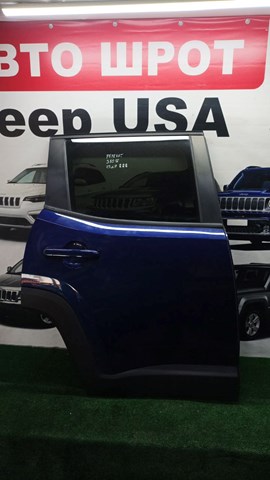 Двері задні, праві 68320674AA CHRYSLER