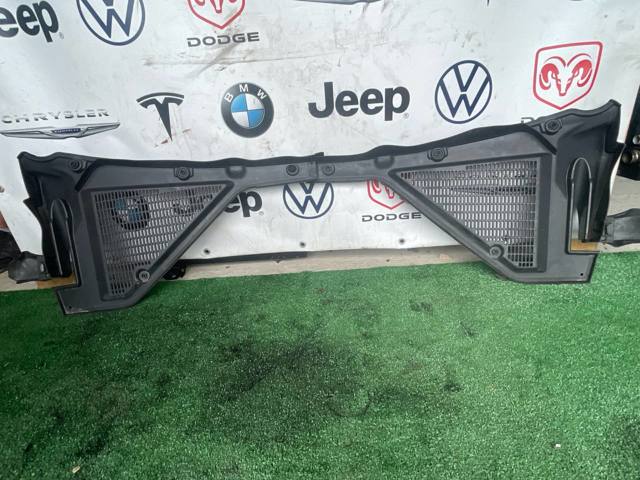 Водостік лобового скла, жабо 6945584 BMW