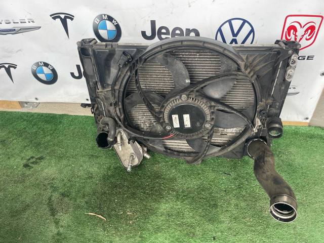 Радіатор охолодження двигуна 781023901 BMW