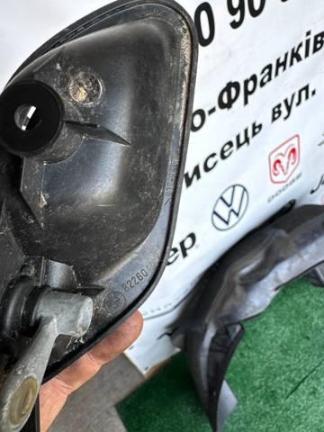 Ручка дверей лівих, внутрішня, перед/зад 8226049 BMW