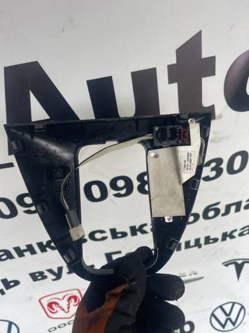 Облицювання важеля перемикання передач АКПП 8408029 BMW