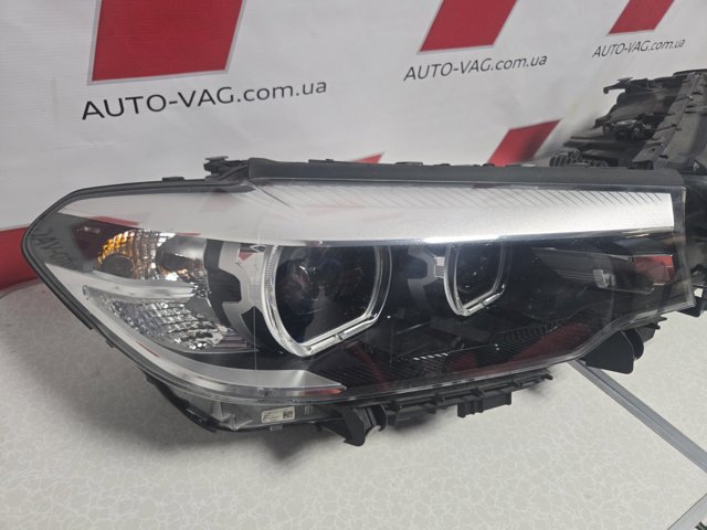 Фара комбінована, передня 63117214960 BMW