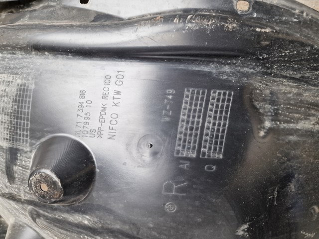 Підкрилок переднього крила, правий задній 51717394816 BMW
