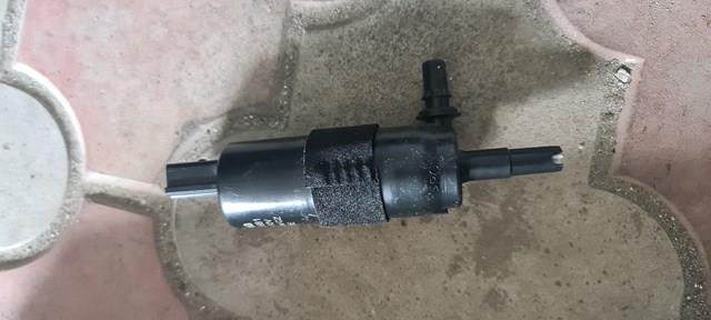Насос-двигун омивача фар 6R0955681 VAG