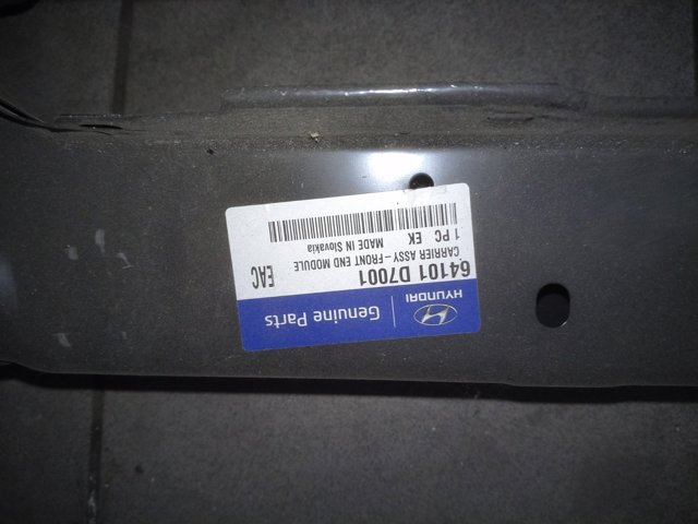 Установча панель передня 64101D7001 HYUNDAI
