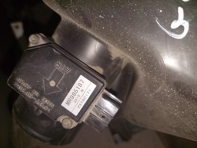 Витратомір повітря MR985187 MITSUBISHI