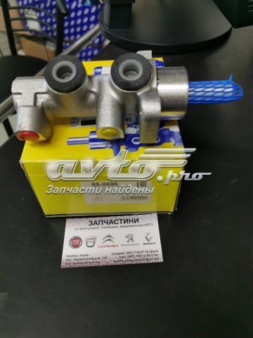 Циліндр головний гальма (Гідротормоз) 050696 METELLI