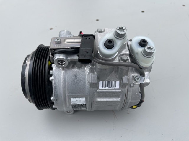 Компресор кондиціонера A0008301401 MERCEDES