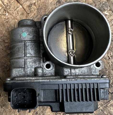 Дросільна заслінка в зборі 16119AE013 NISSAN