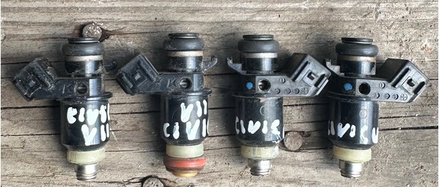 Форсунка дизельна в зборі, розпилювач + тримач 16450PLC003 HONDA