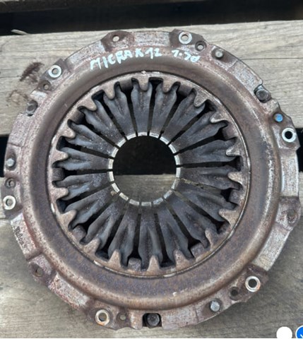 Пелюстковий кошик зчеплення 30210BN700 NISSAN
