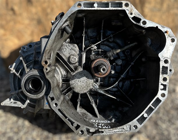 Коробка механіка в зборі 320104EA2B NISSAN