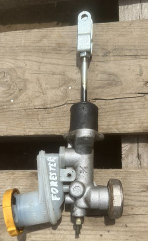 Циліндр зчеплення, головний 37230FE040 SUBARU