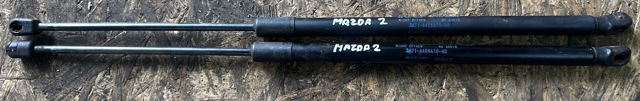 Амортизатор двері багажника 3M71A406A10AD MAZDA