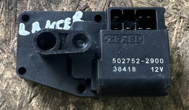 Двигун заслінки рециркуляції повітря 5027522900 MITSUBISHI