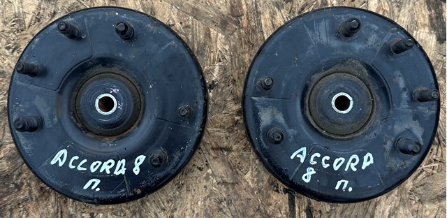 Опора амортизатора переднього лівого 51676TA0A02 HONDA