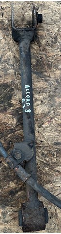 Важіль задньої підвіски нижній, лівий 52375TL0E00 HONDA