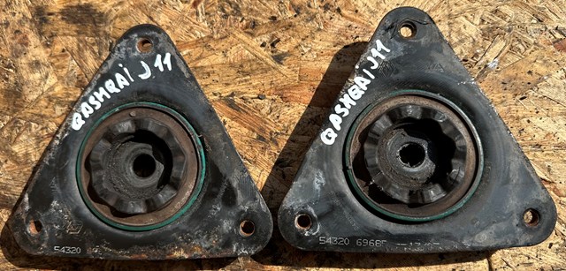 Опора стійки амортизатора переднього 543206968R NISSAN