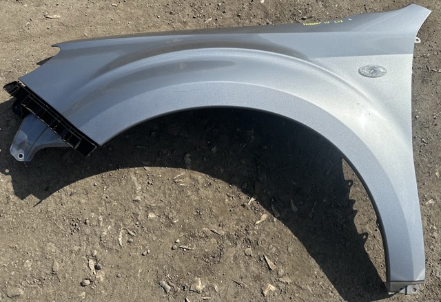 Бічна частина передня ліва 57120SC0419P SUBARU