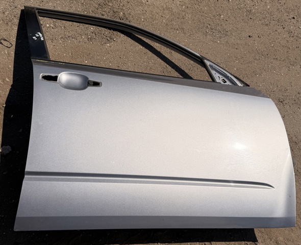 Пасажирські передні двері 60009SC0219P SUBARU