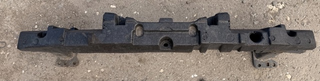 Буфер бампера переднього 62660JD00B NISSAN