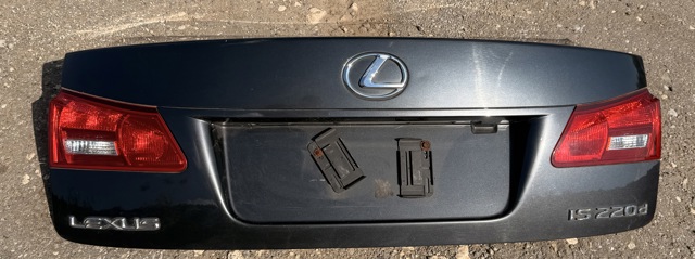 Кришка багажника кузова 6440153120 TOYOTA