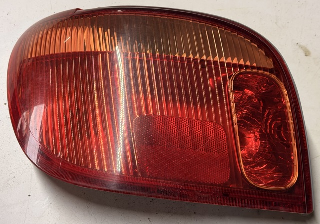 Ліхтар задній лівий 815610D070 TOYOTA