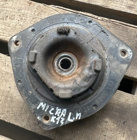 Опора амортизатора переднього лівого 8200183567 NISSAN