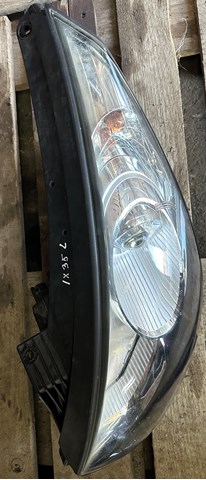 Фари 921012Y020 HYUNDAI