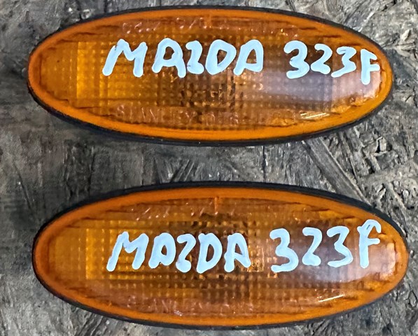 Поворітель повороту на крилі B01W51120 MAZDA