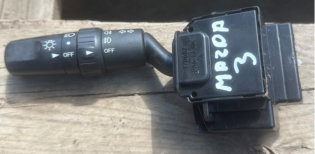 Перемикач підрульовий, лівий BP6S66122 MAZDA