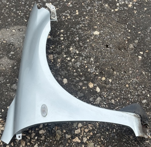 Переднє праве крило GJ6A52111E MAZDA