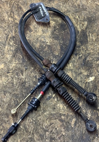Трос КПП GJ6F46500C MAZDA