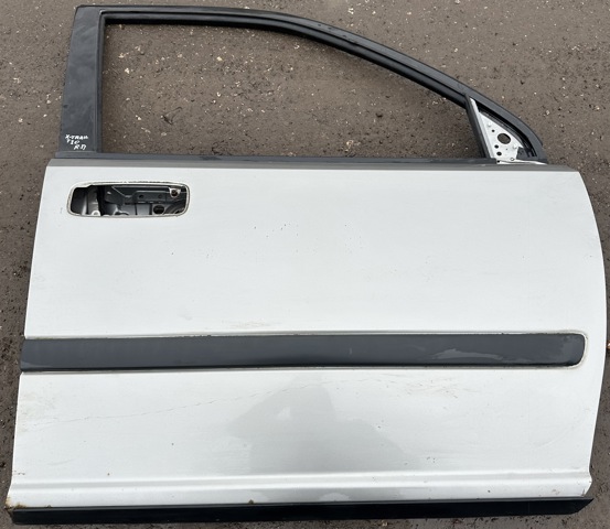Дверка передня права H01008H7MM NISSAN