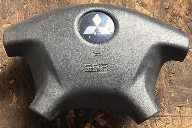 Подушка в кермі MN100478HA MITSUBISHI