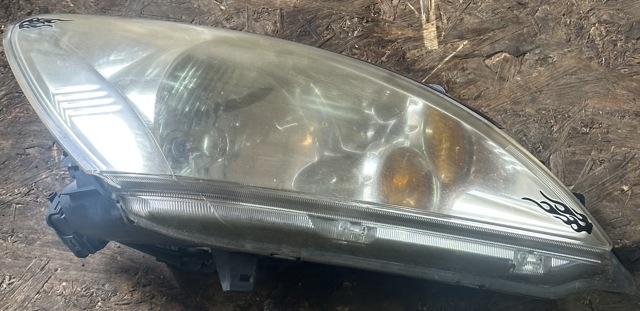 Фара основна права MN126722 MITSUBISHI
