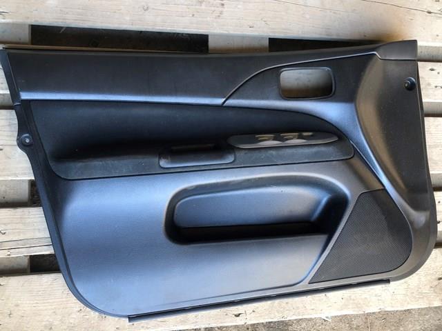 Облицювання водійських дверей MN162737HC MITSUBISHI