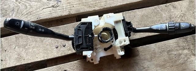 Перемикач підрульовий MR911056 MITSUBISHI
