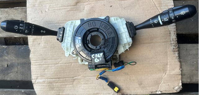 Перемикачі MR979451 MITSUBISHI