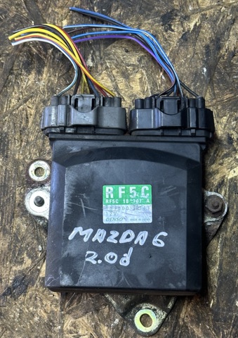 Модуль управління двигуном RF5C18701A MAZDA
