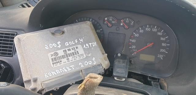 Блок електронного управління 038906018BM VAG