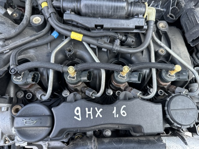 Форсунка інжектора 0445110311 PEUGEOT